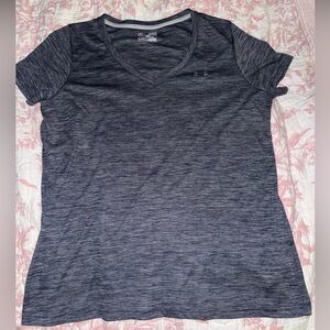 Under Armour Women's Heathered Black V-Neck Tee